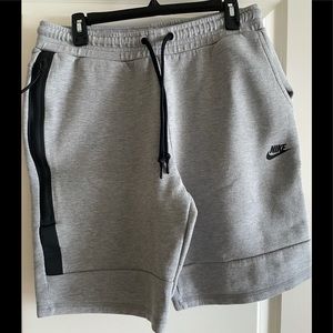 Gray - Nike Tech Fleece Shorts